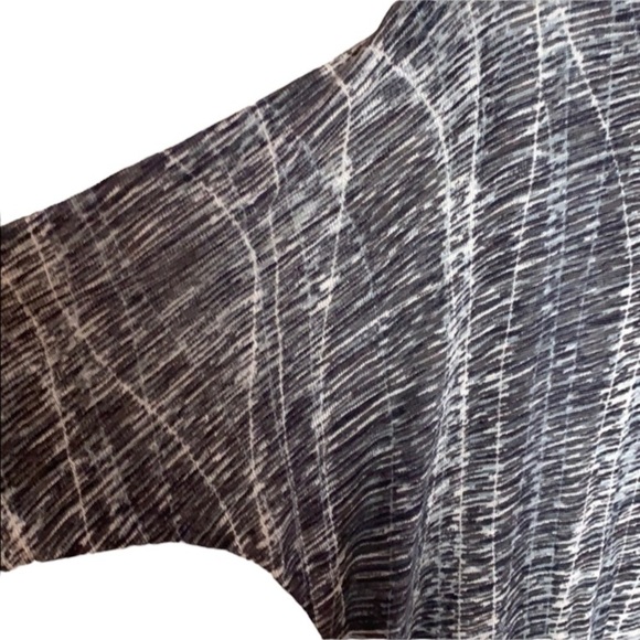 - Nic + Zoe Black Grey Dolman Sleeve Sweater Linen Rayon Adjustable Hem - Picture 8 of 8